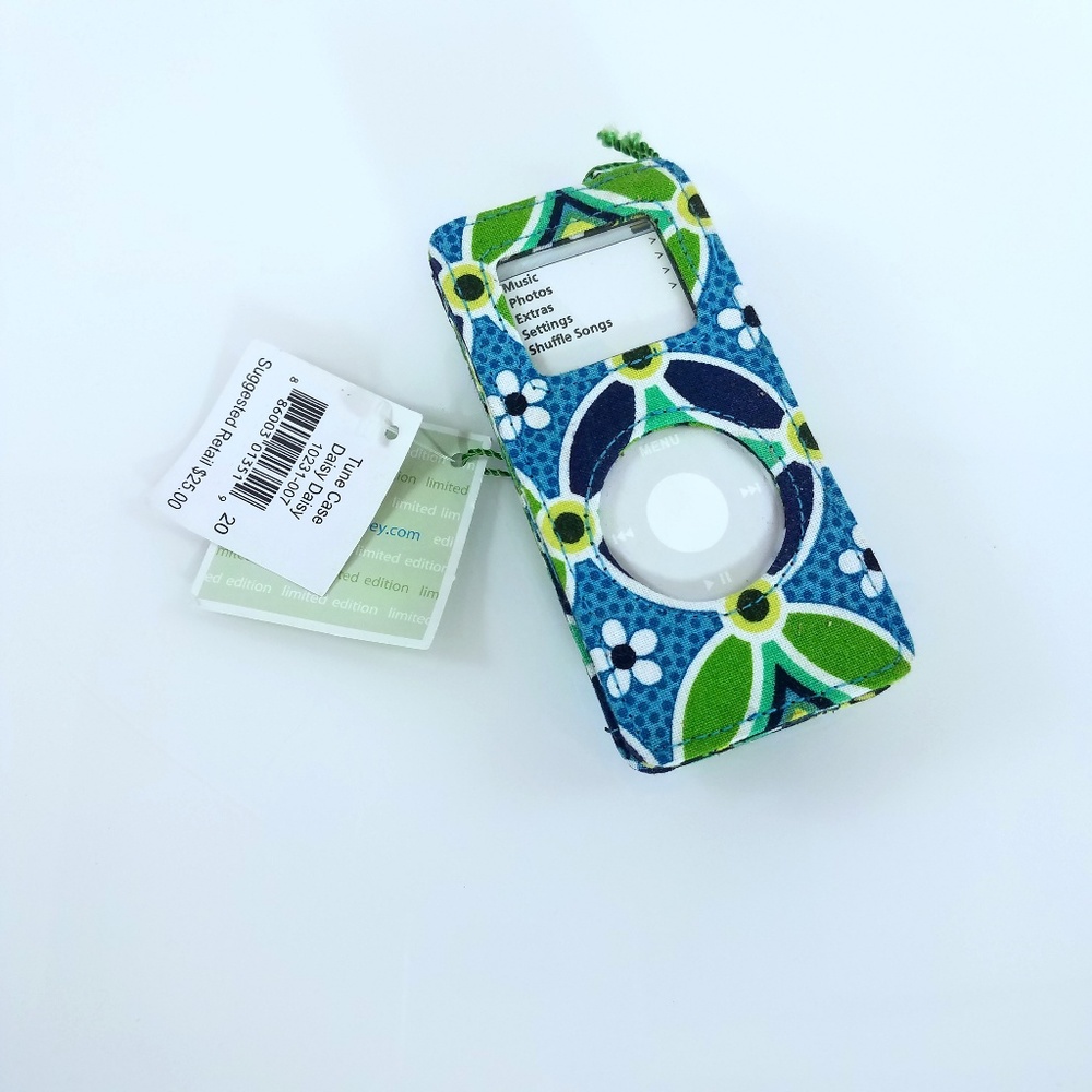 [Vera Bradley] Tune Case
